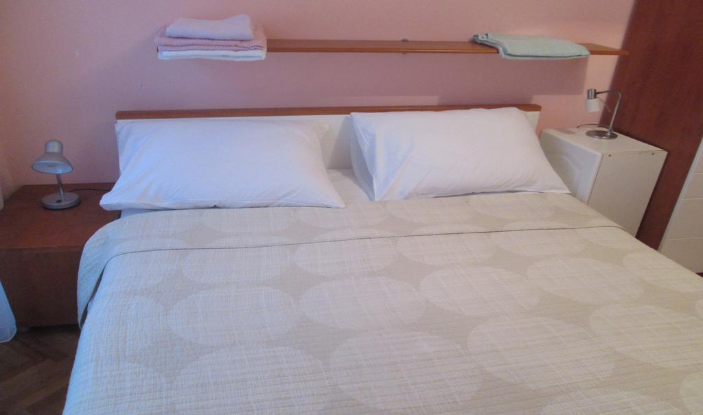 Guest House Marija Zadar Ruang foto